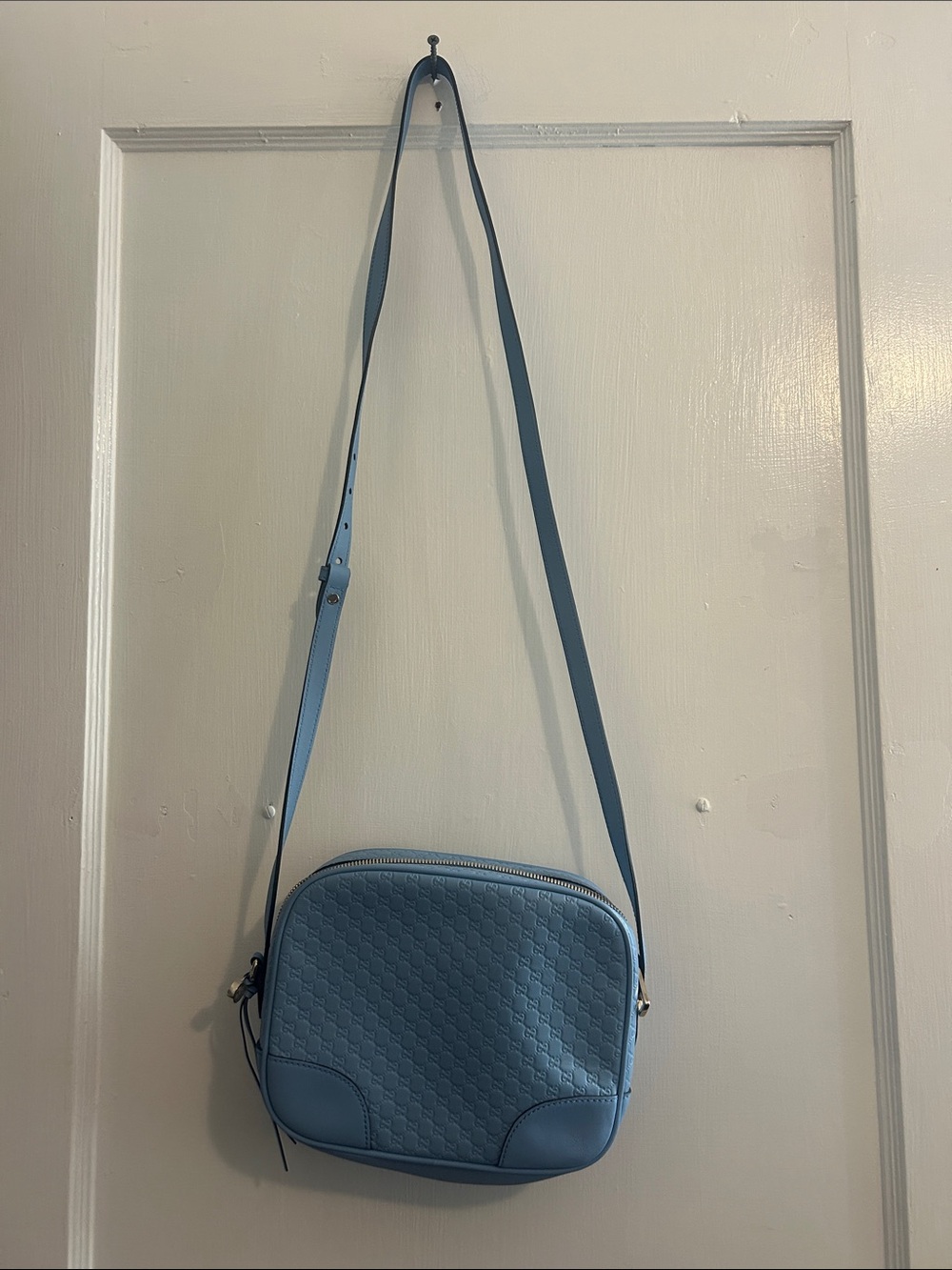 Gucci Light Blue Quilted Crossbody Shoulder Bag - Picture 1 of 9